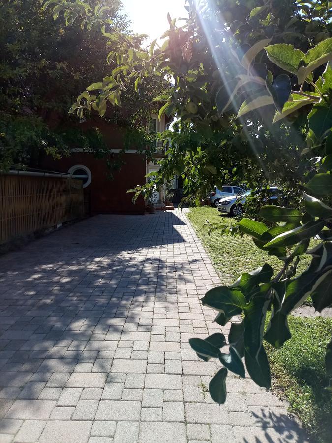 Sorompo Vendeghaz Ξενοδοχείο Balatonkenese Εξωτερικό φωτογραφία